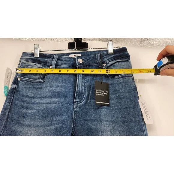 Prosperity Women's Size 8 Blue Denim Laura Embroidered Bootcut Jeans NWT - Picture 9 of 12